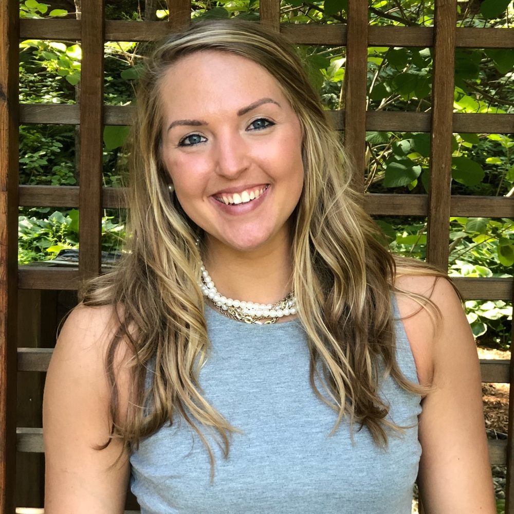Meet your Posher, Alexis